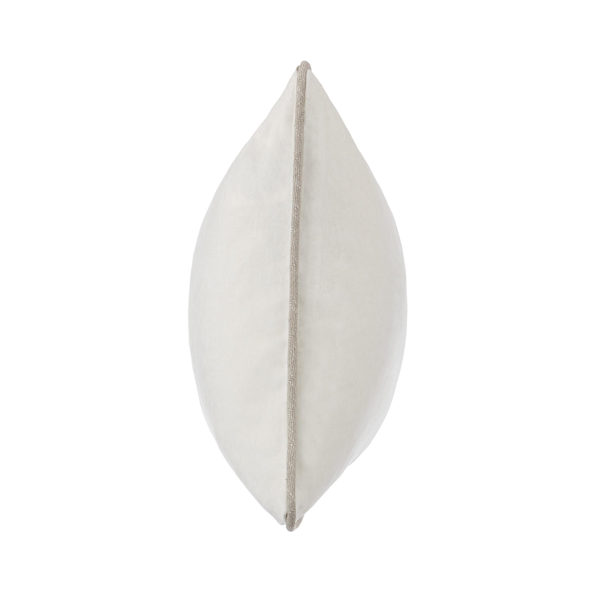 SLD Heirloom Velvet Ivory 14x20 - Image 4