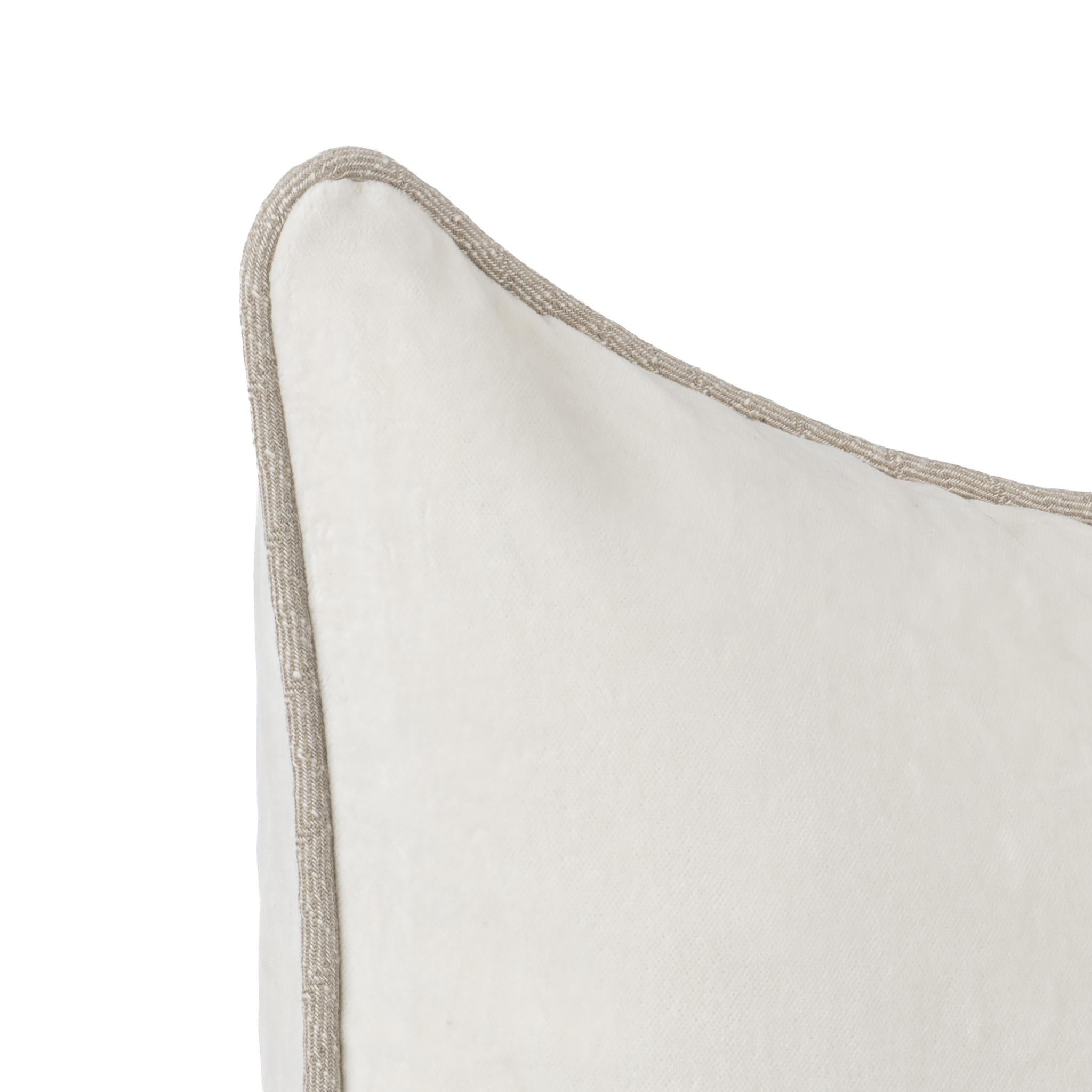 SLD Heirloom Velvet Ivory 14x20 - Image 5